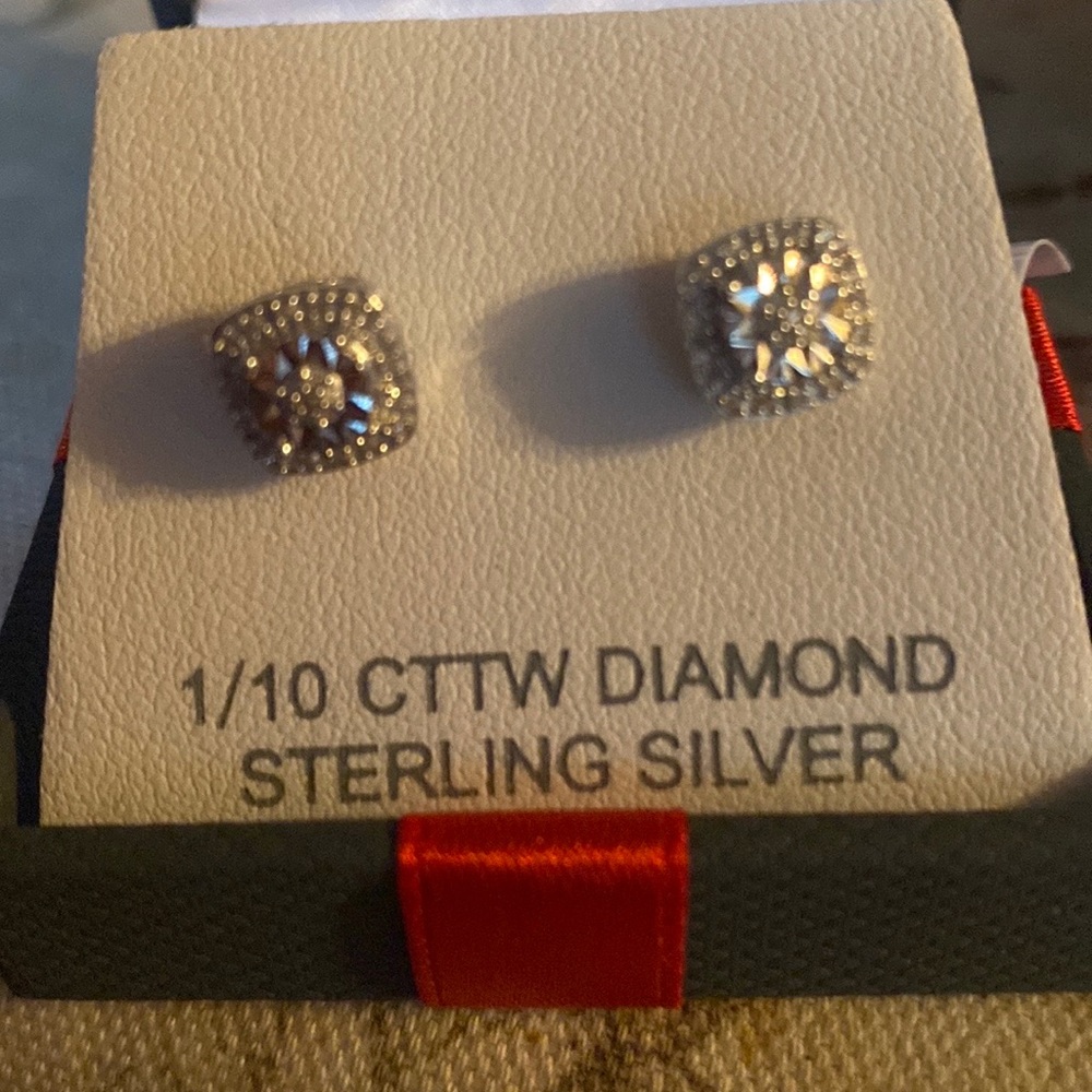 1/10 ctw sterling silver stud earrings